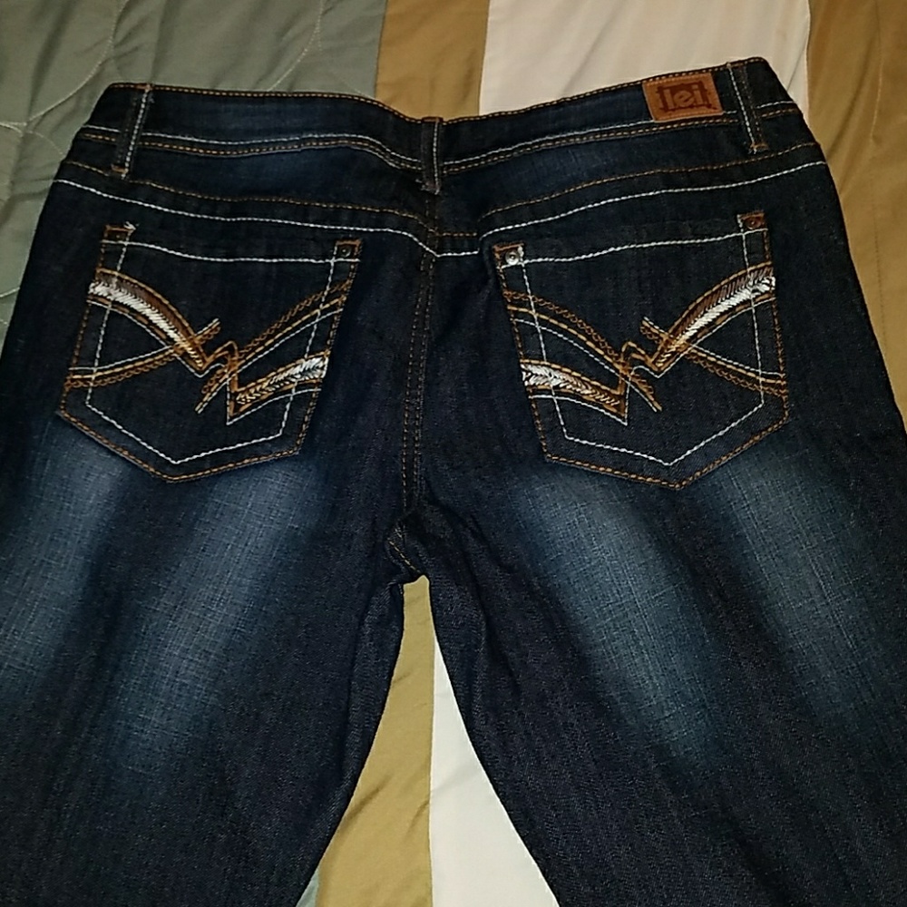 Jeans - Picture 3 of 3